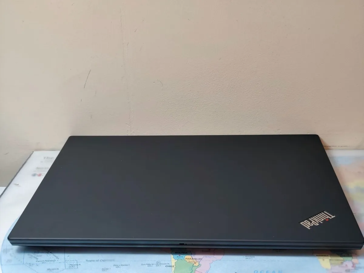 Lenovo ThinkPad T490 Intel i7 8th Gen - Image 2