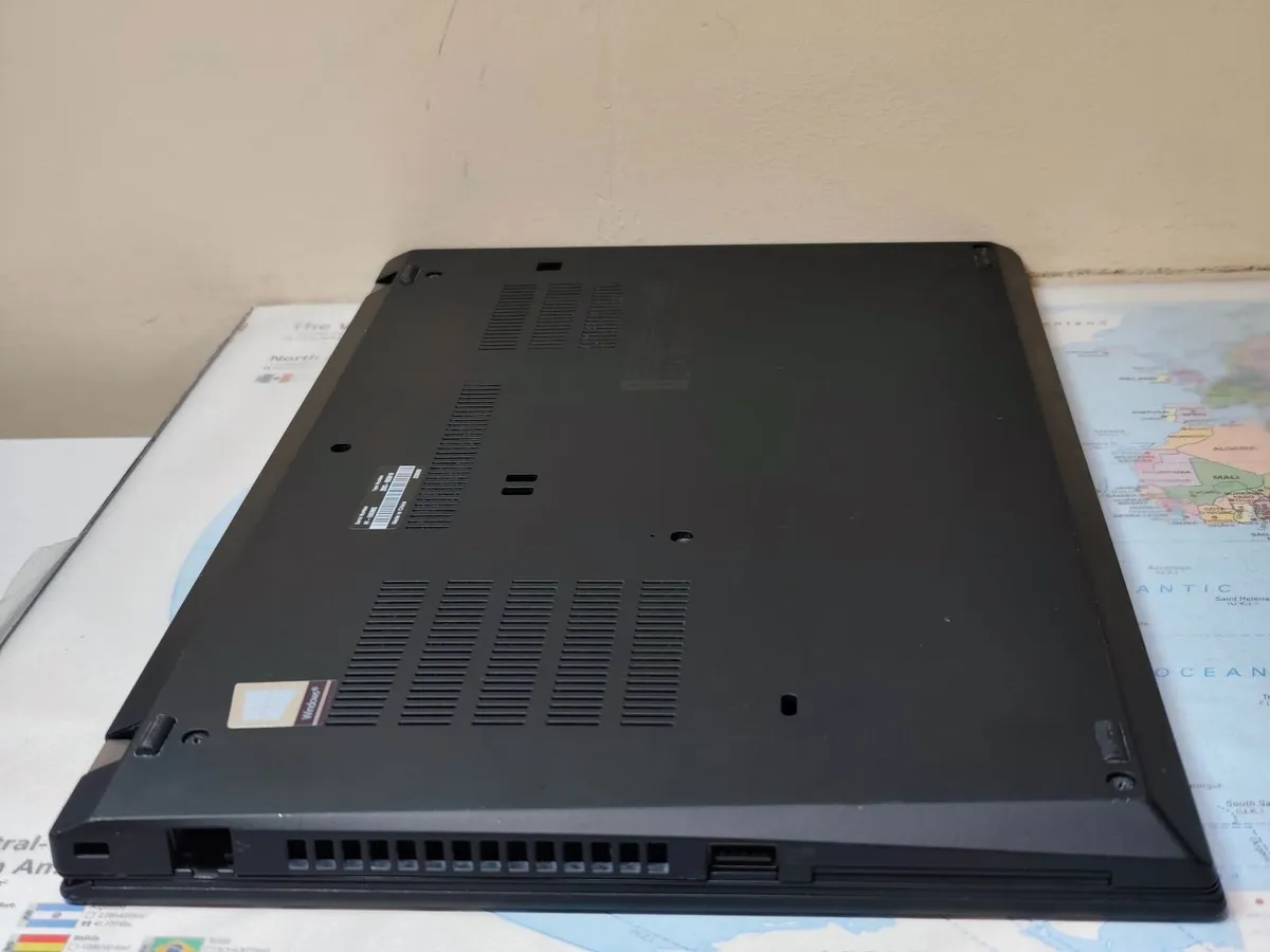 Lenovo ThinkPad T490 Intel i7 8th Gen - Image 4
