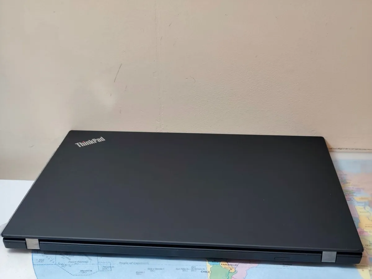 Lenovo ThinkPad T490 Intel i7 8th Gen - Image 1