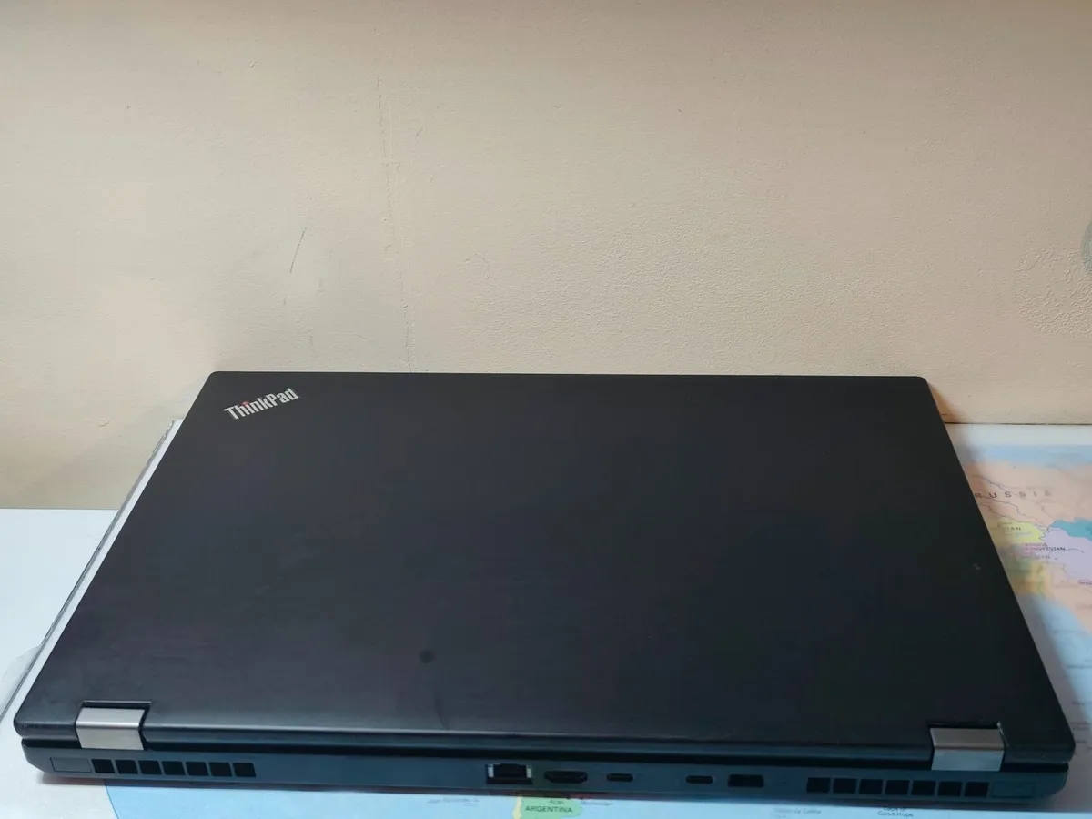 Lenovo ThinkPad P52 15.6" Intel i7 8th Gen - Image 4
