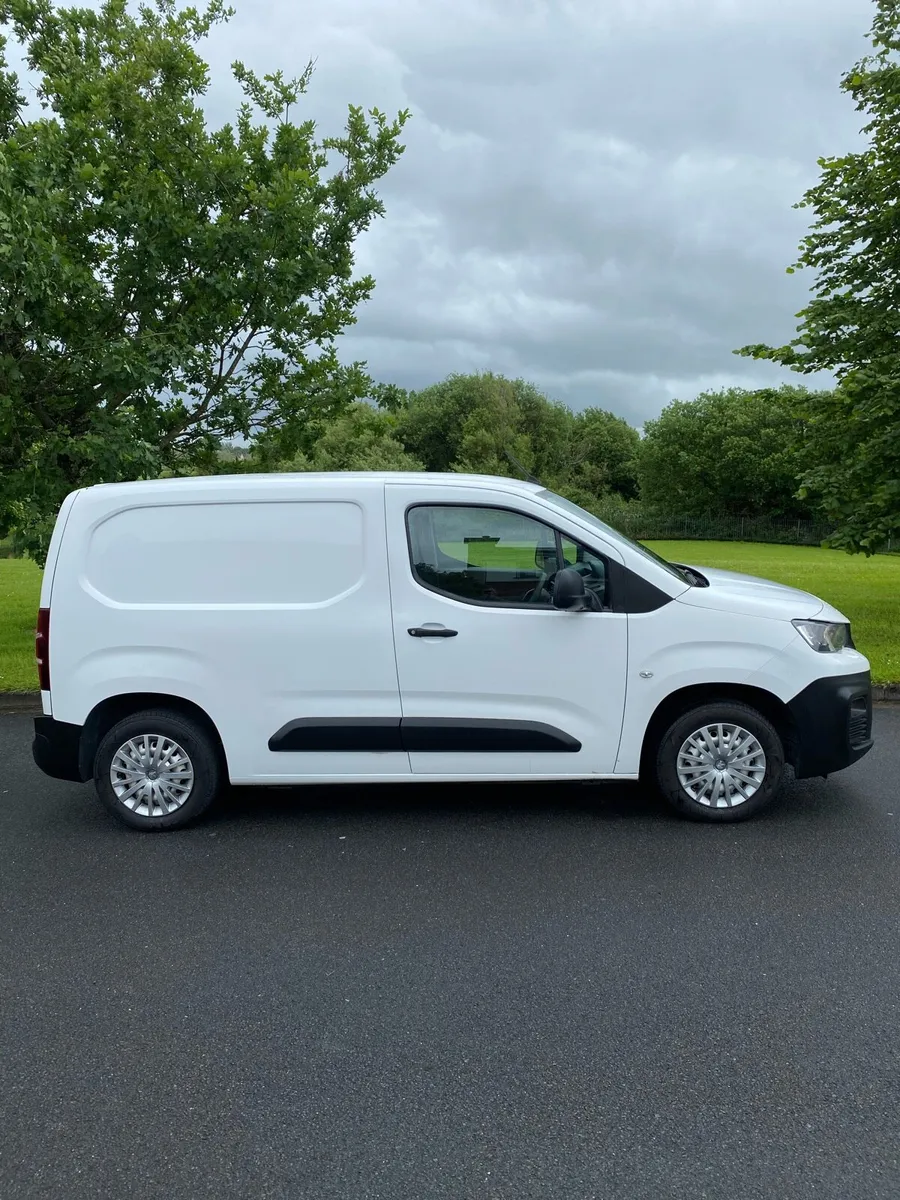 Peugeot Partner - Image 2