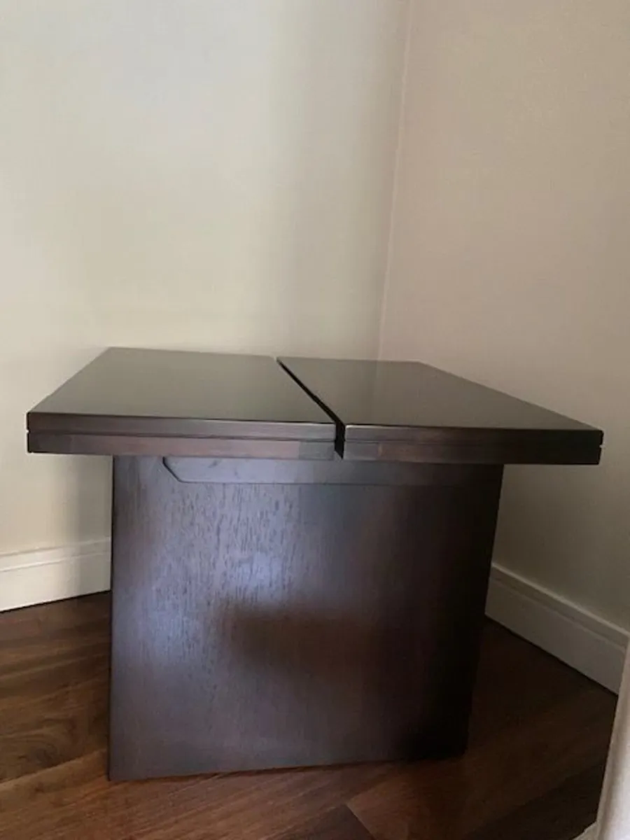 Oak coffee table and matching side table - Image 4