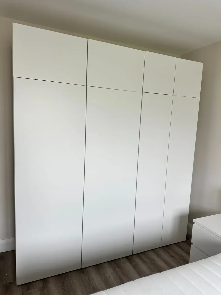 Wardrobe with 8 doors, 200x57x221cm - Image 1