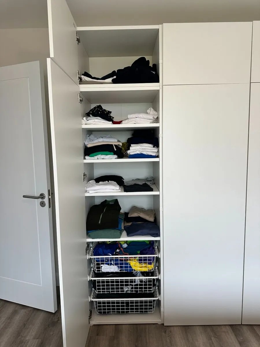 Wardrobe with 8 doors, 200x57x221cm - Image 3