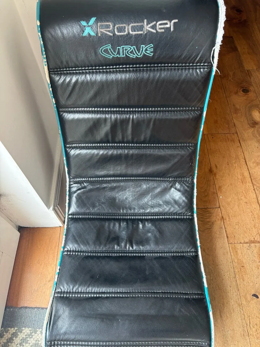 Gaming chair - Image 1