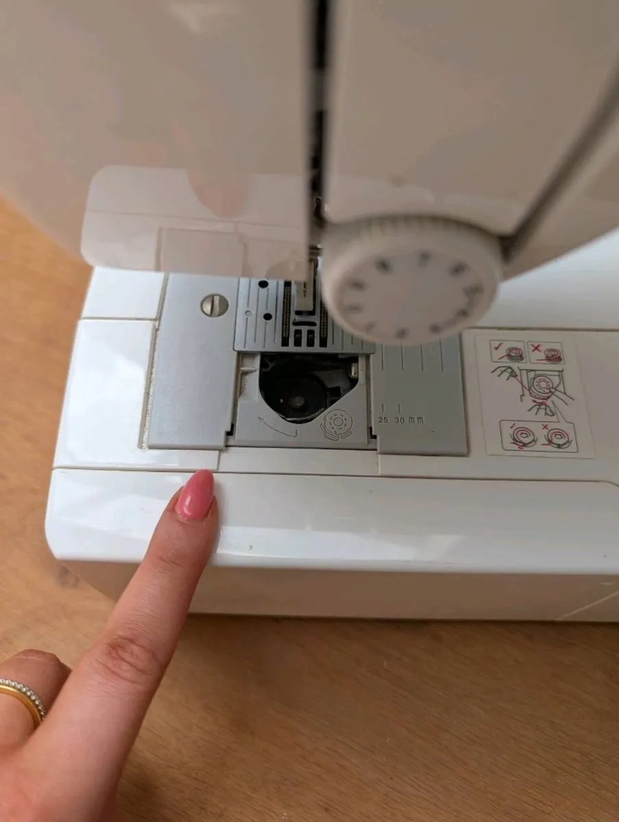 Brother Sewing machine - Image 3