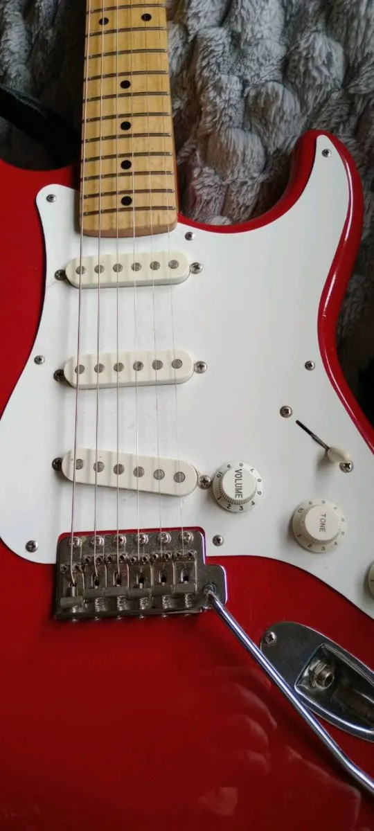 Fender squier made in Japan N serial number 90s - Image 3