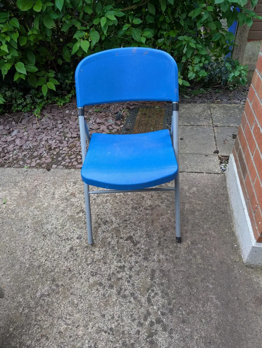 chair folding x 2 - Image 2