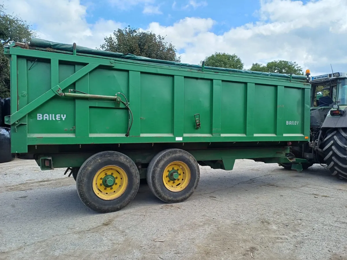 Bailey grain trailer - Image 4