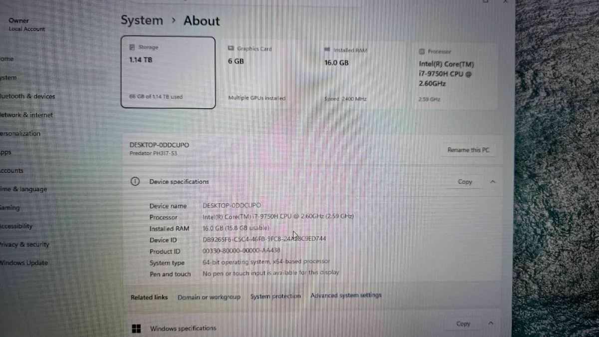 Acer Predator Helios 300 - Image 3