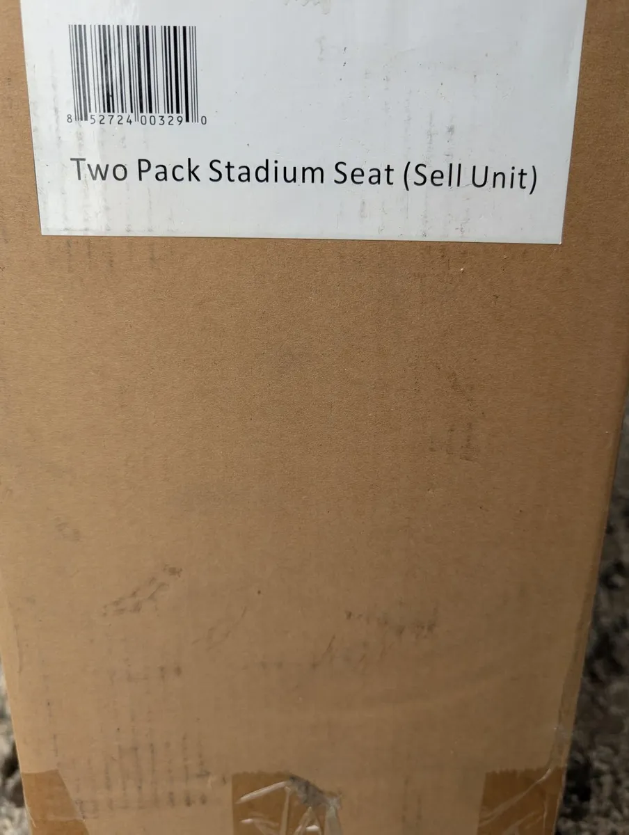 Stadium seats - Image 1