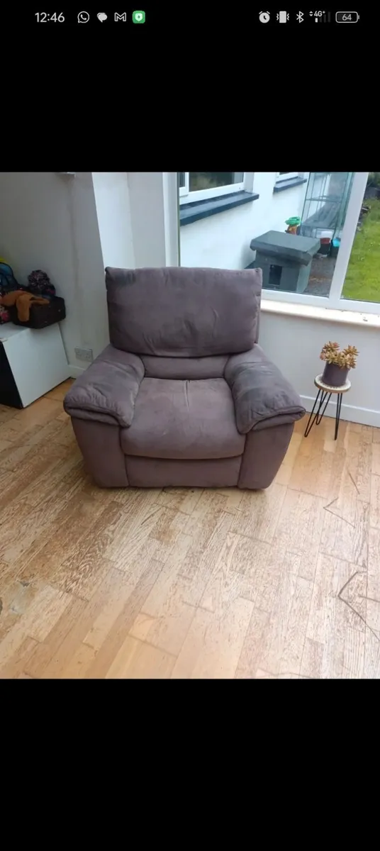 La-Z-Boy chair - Image 2