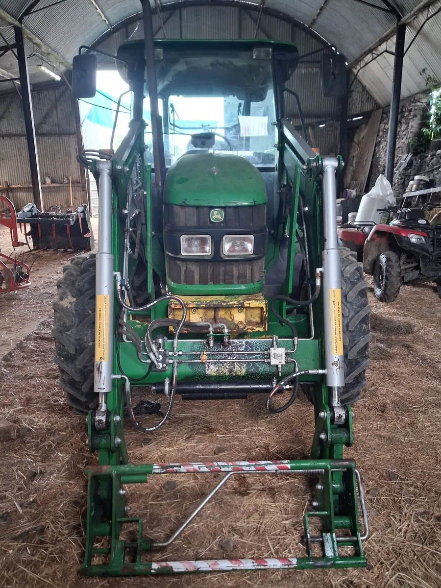John Deere 5070 - Image 3