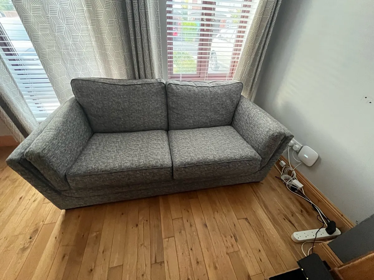 Couch and chair - Image 2