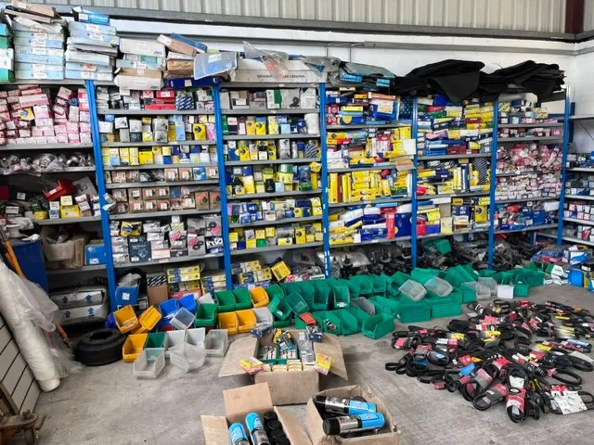 car parts - Image 1