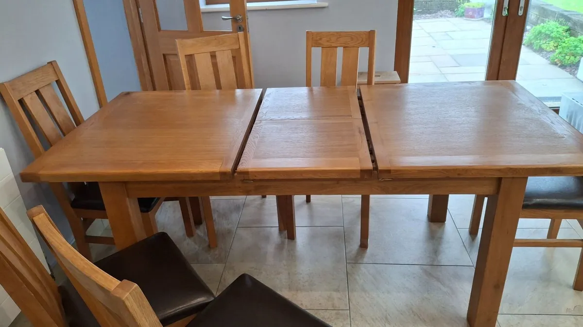 Kitchen table and six chairs - Image 1
