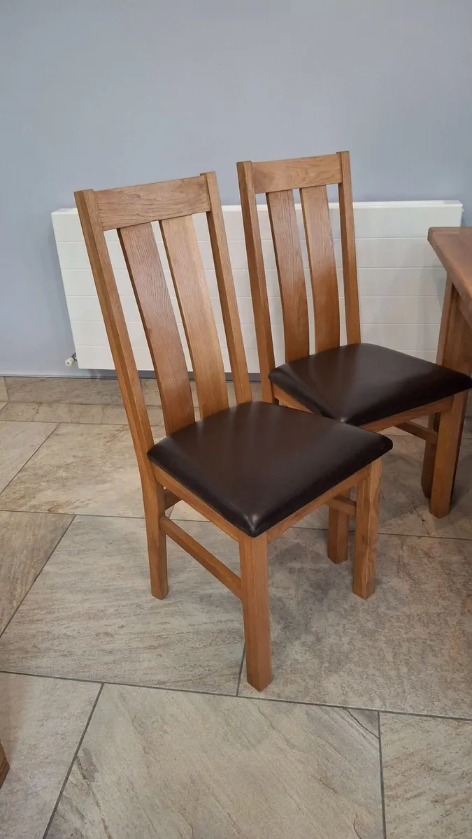 Kitchen table and six chairs - Image 3