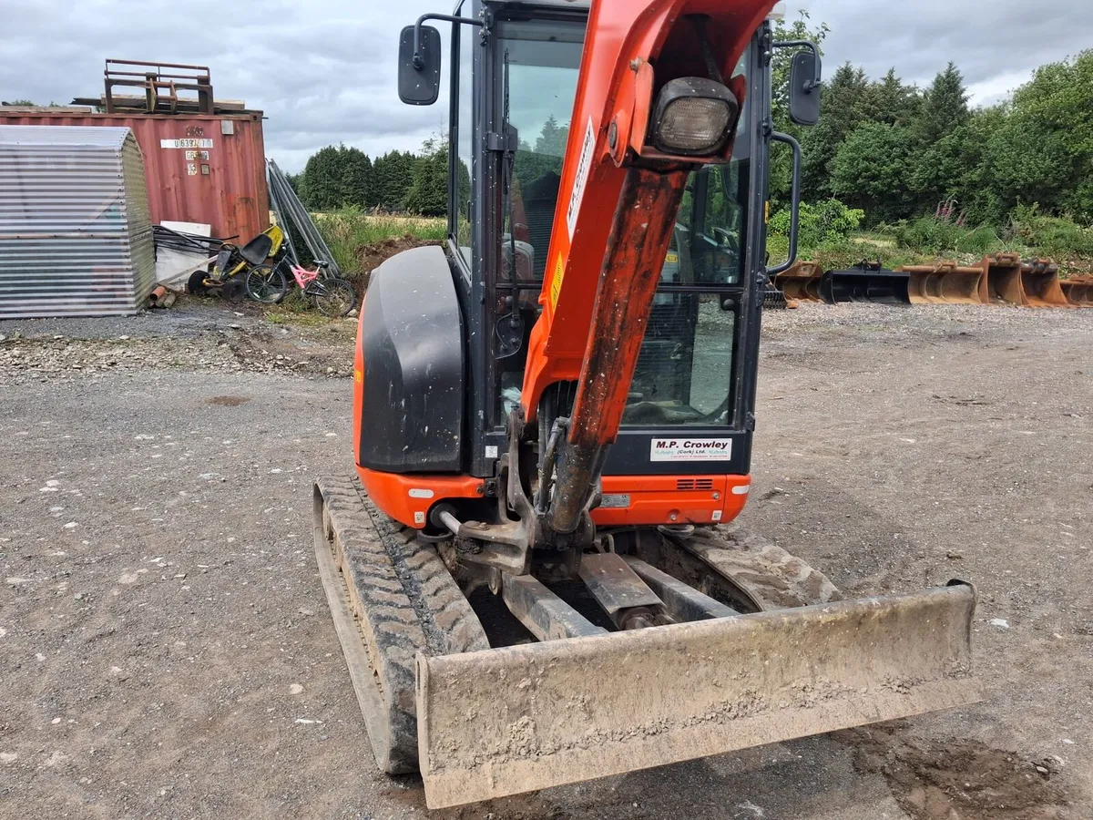 Kubota kx030-4 3 ton - Image 2