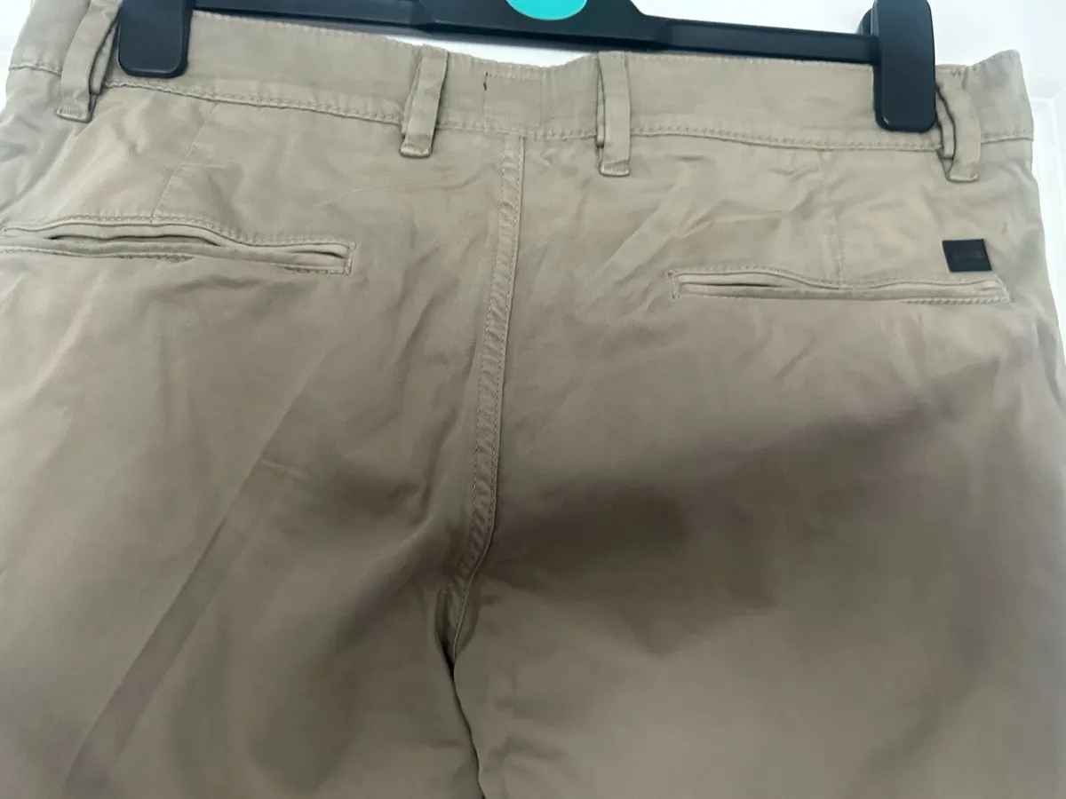 Hugo Boss chinos - Image 2