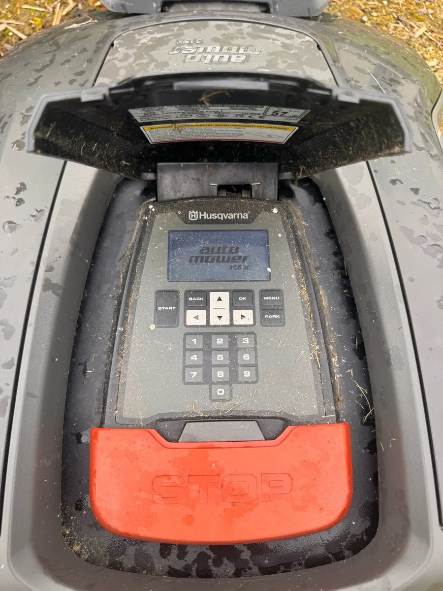 Husquvarna Automower - Image 2