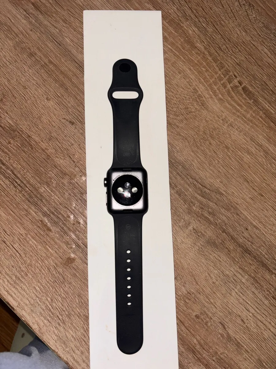 Apple Watch Series 3 - Image 3