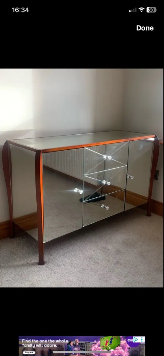 Chest of Drawers / Console Table