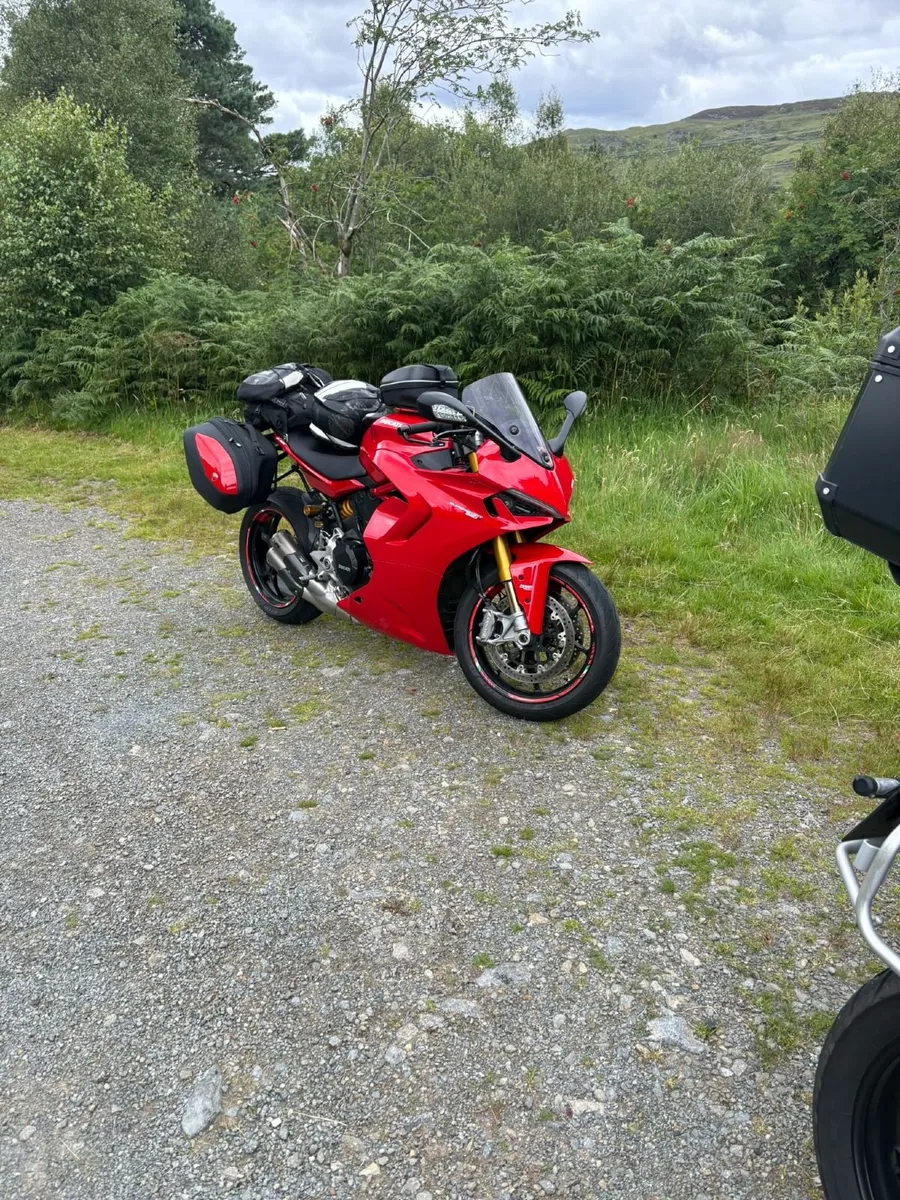 Ducati Supersport 950S - Image 3