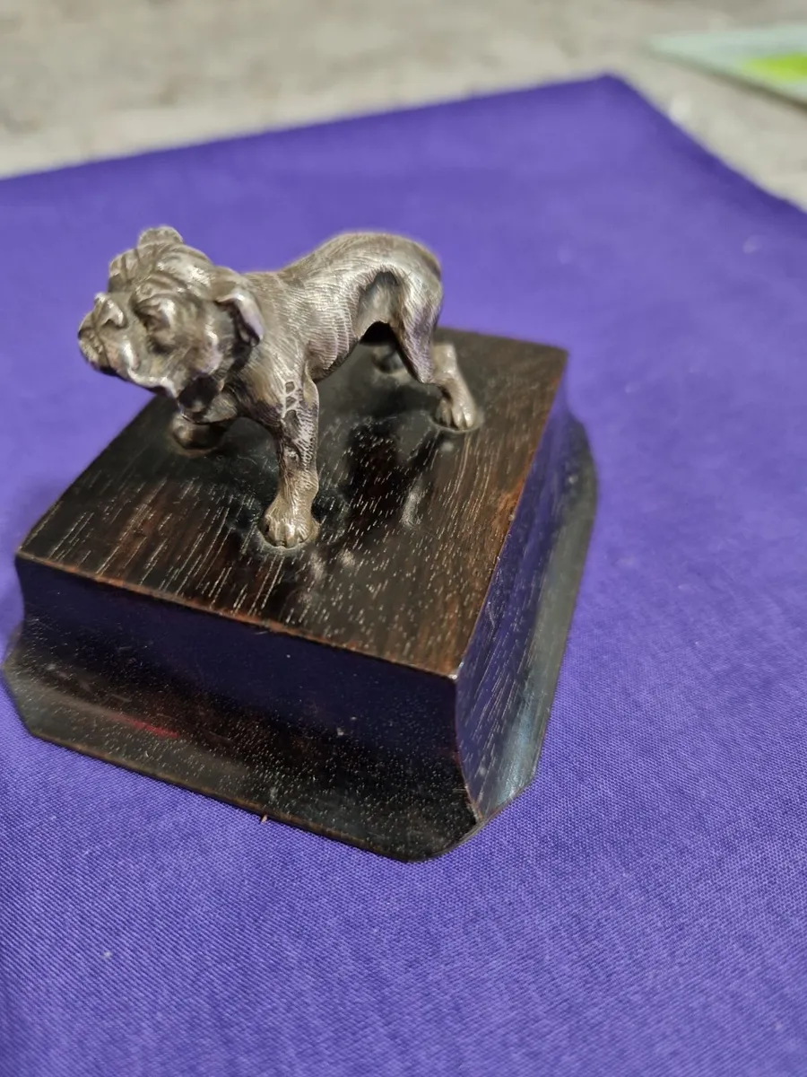Silver bulldog statue. - Image 3