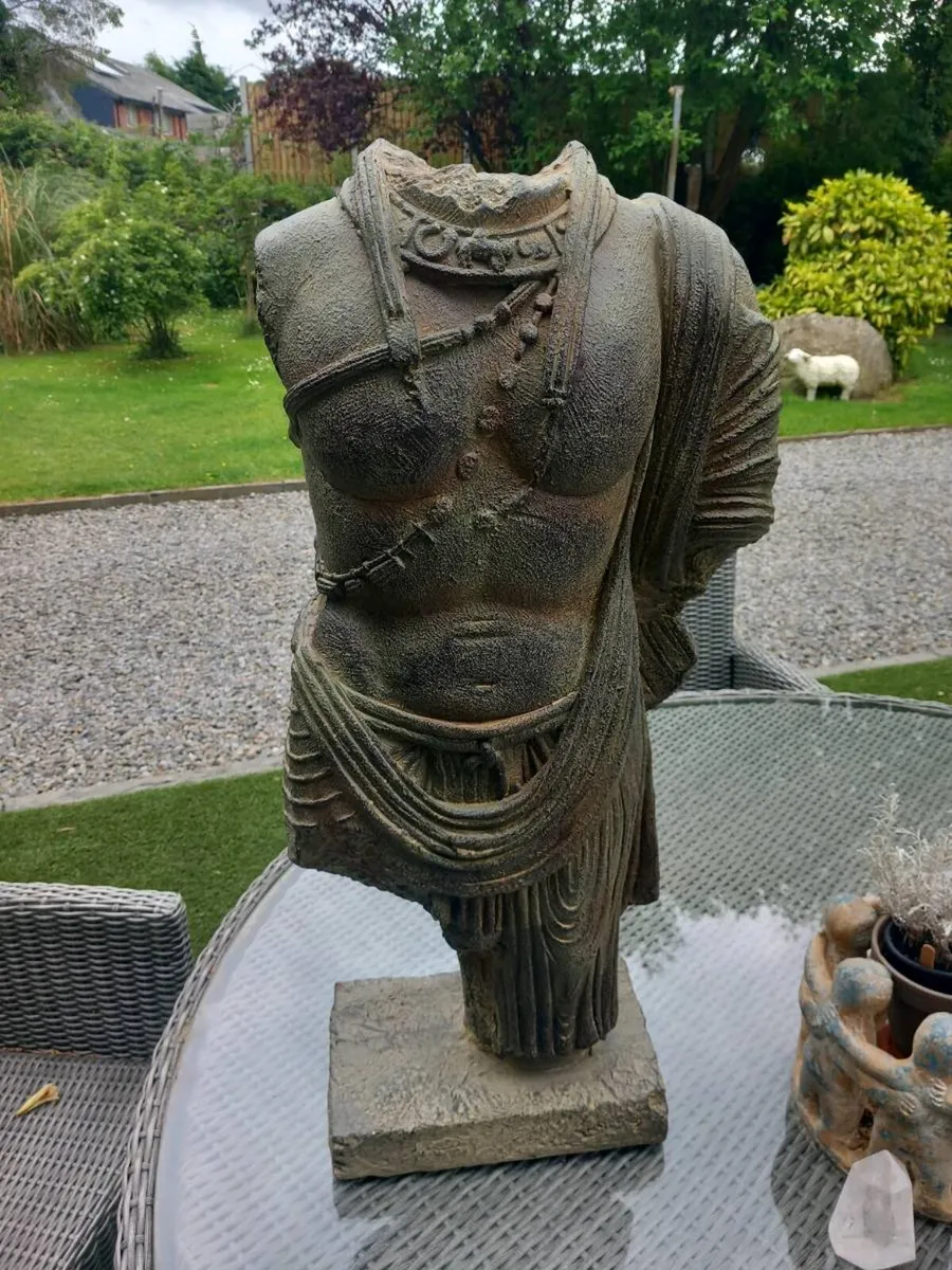 Large Roman soldier resin bust, D18 NEW - Image 2