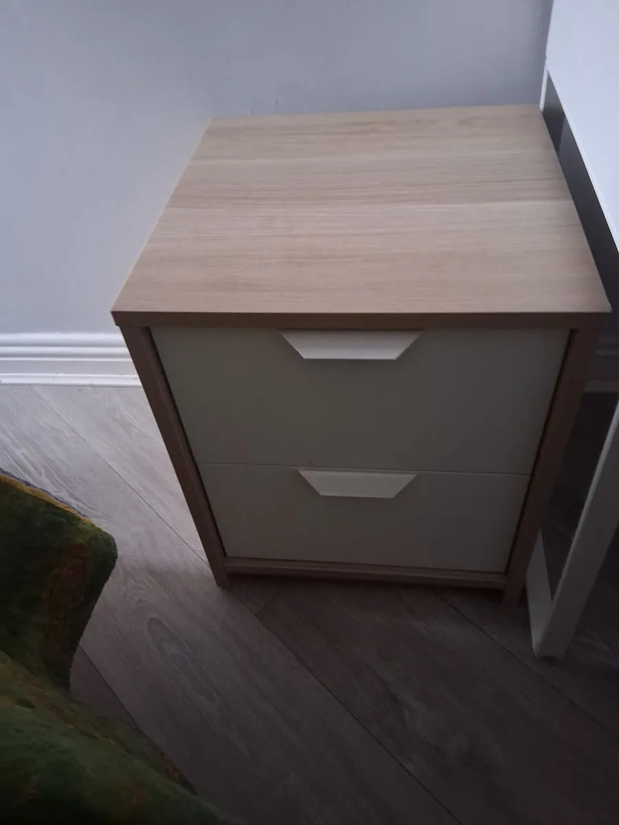 Bedroom/ studio – Mountjoy Park, Dublin 1 - Image 3
