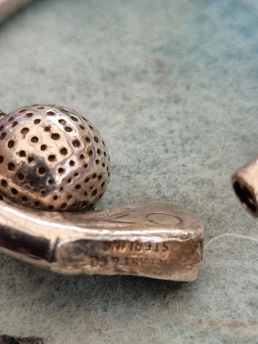 Silver Tiffany keyring. - Image 3
