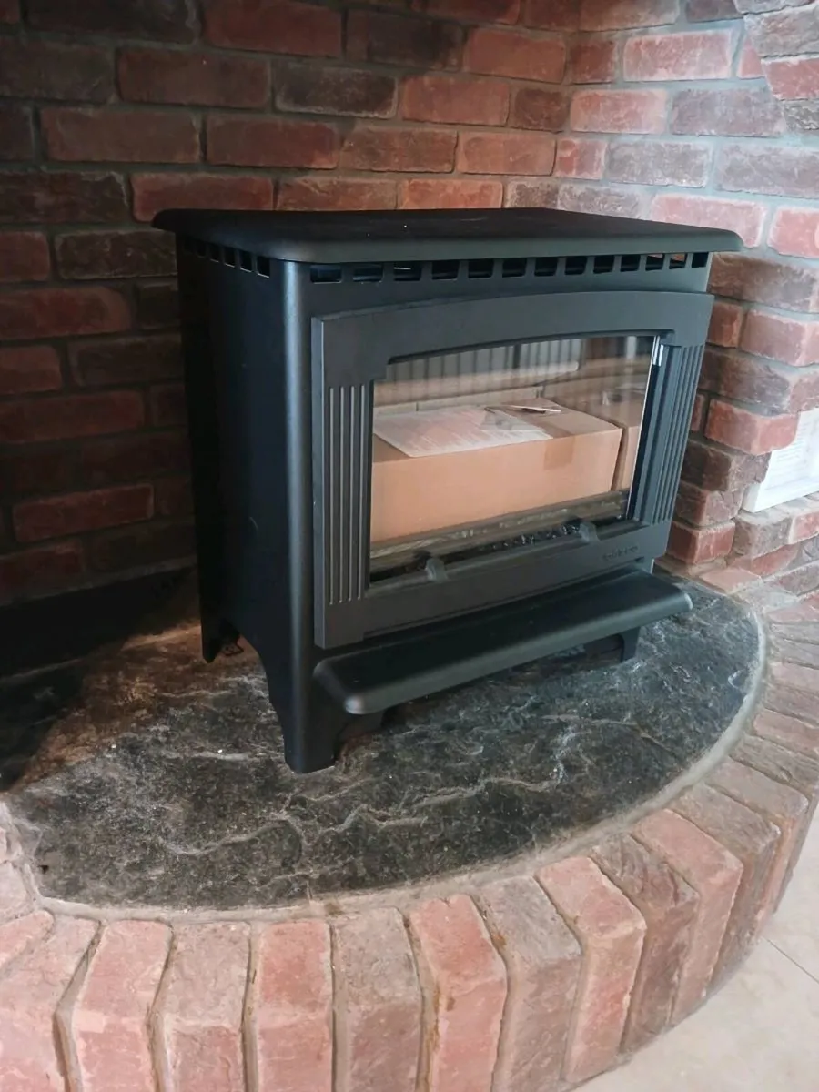 Gazco Marlborough2 Medium NG Conventional Flue - Image 3