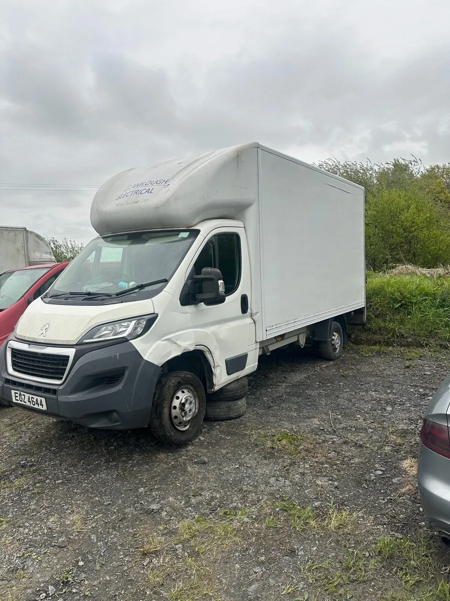 2016 Peugeot boxer for breaking only - Image 1