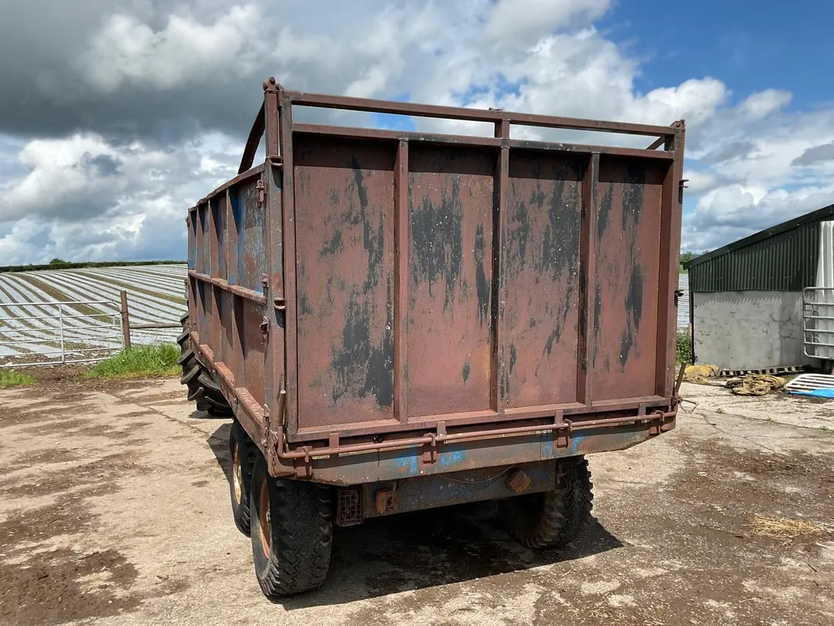Grain trailer - Image 4