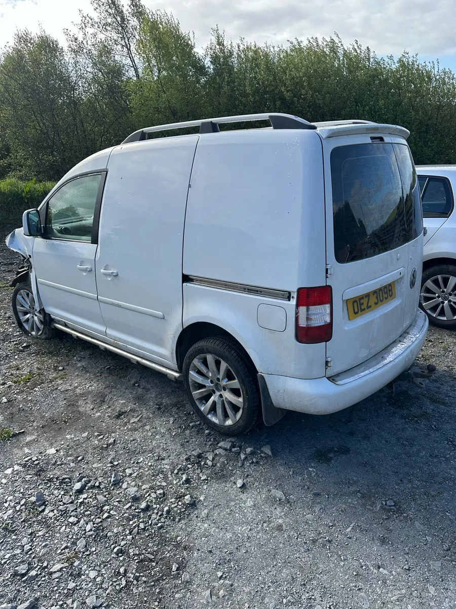 2007 Volkswagen caddy for breaking only - Image 3