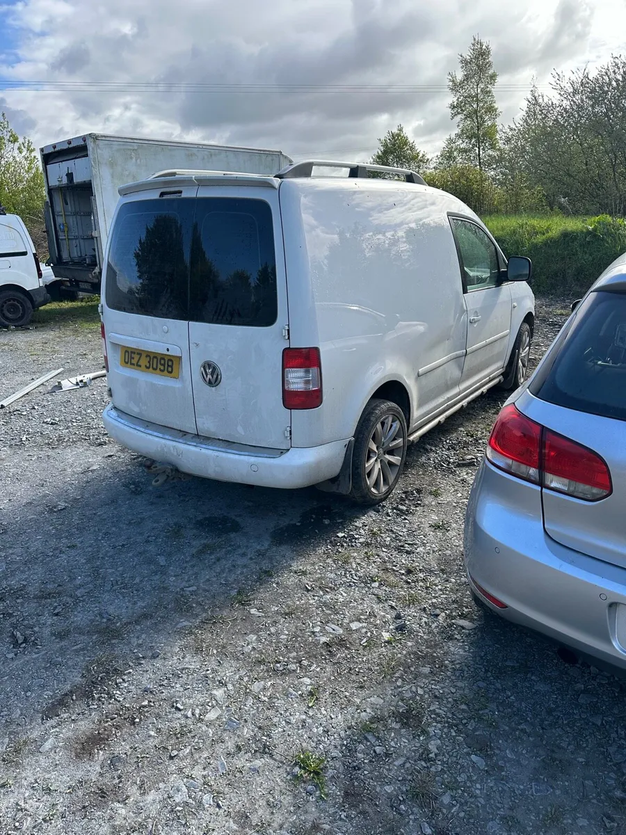 2007 Volkswagen caddy for breaking only - Image 1