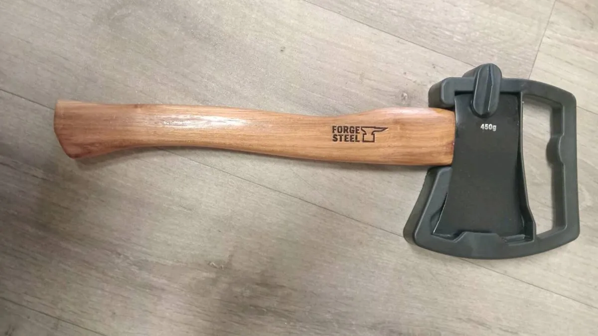 New small axe - Image 1