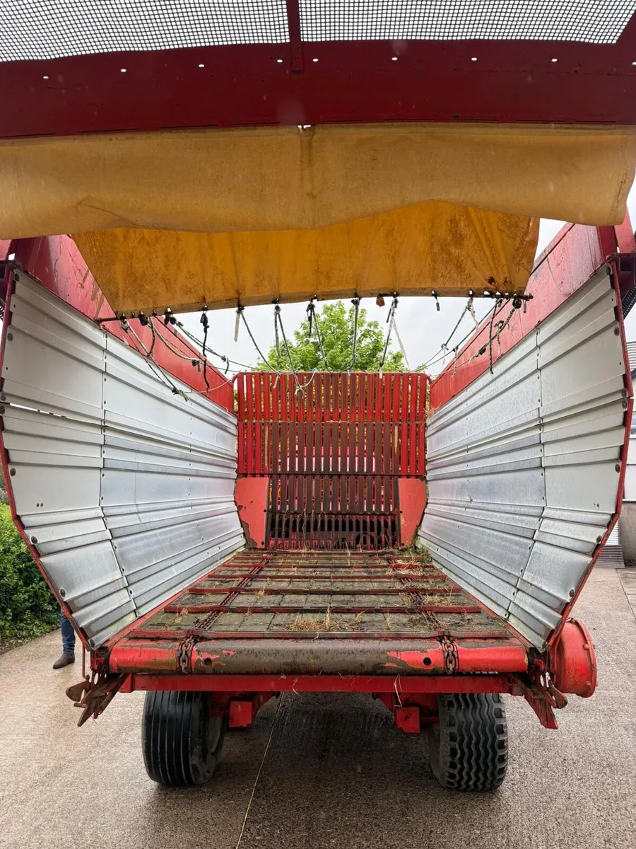 Krone 2900 silage wagon - Image 3