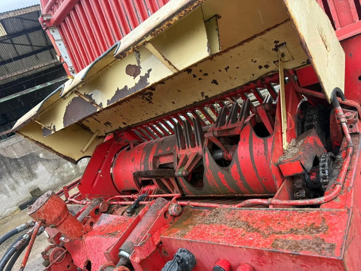 Krone 2900 silage wagon - Image 4