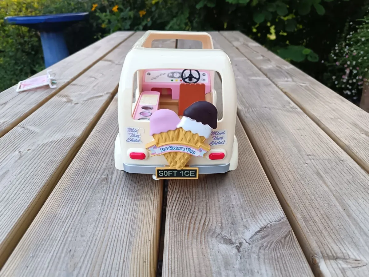 Sylvanian families ice cream van - Image 3