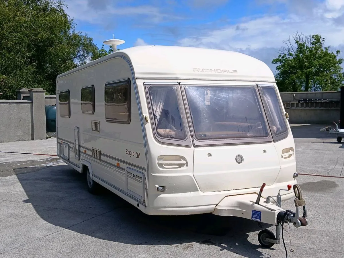 4 berth avondale eagle fixed bed - Image 2