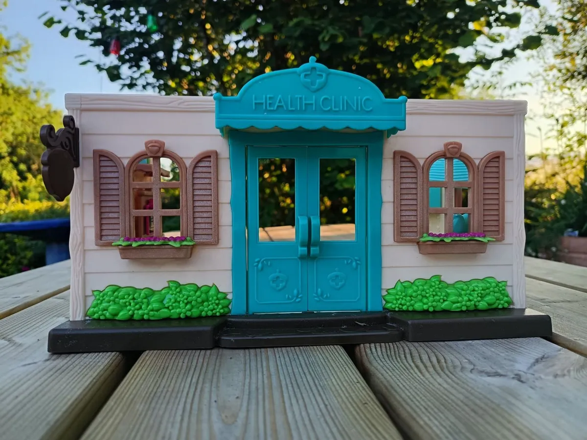 Lil Woodziez medical centre - Image 1