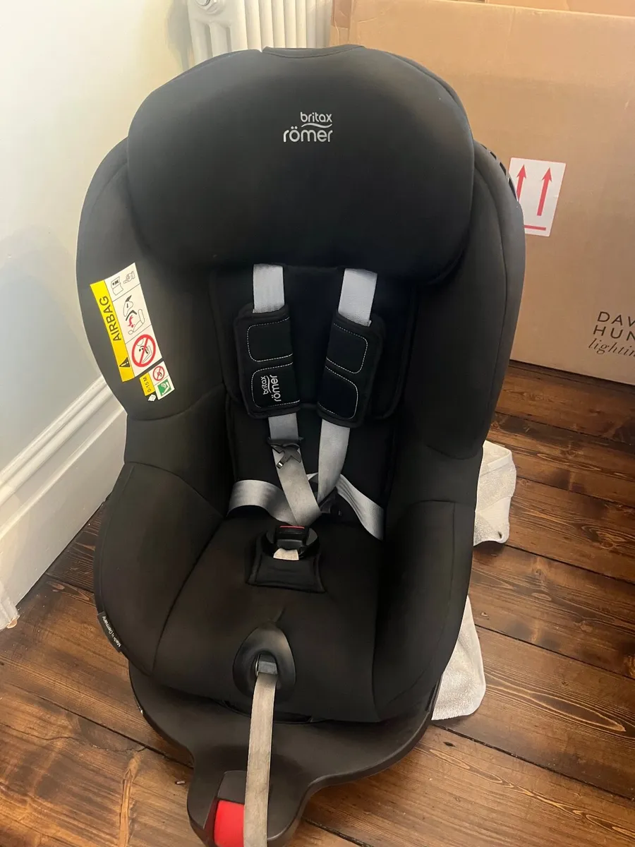 Britax Romer Dualfix M-size - Image 1