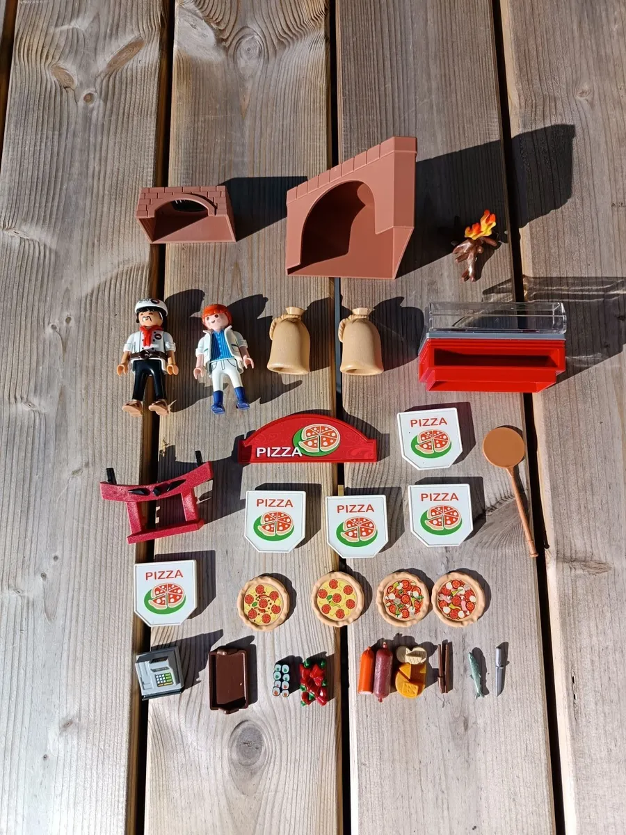 Playmobil pizza parlour - Image 2