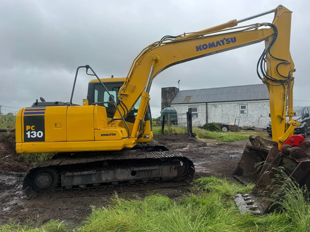 2007 Komatsu PC130-7 Digger - Image 2