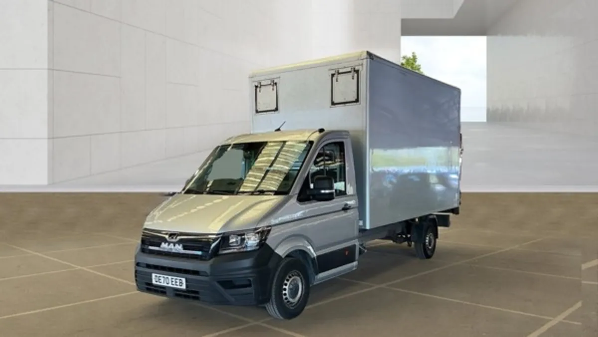 2020 MAN TGE 3 LUTON €15000 ON IRISH REG - Image 2