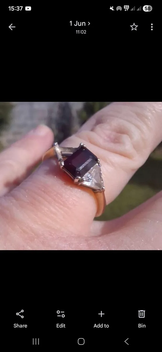 9K Gold Ring (Scrap or Repair) - Image 1