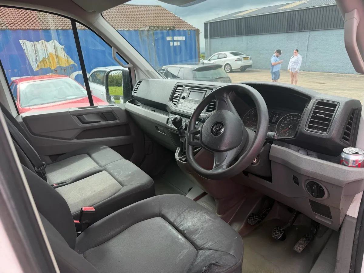 2021 Vw crafter medium wheel base fwd - Image 3