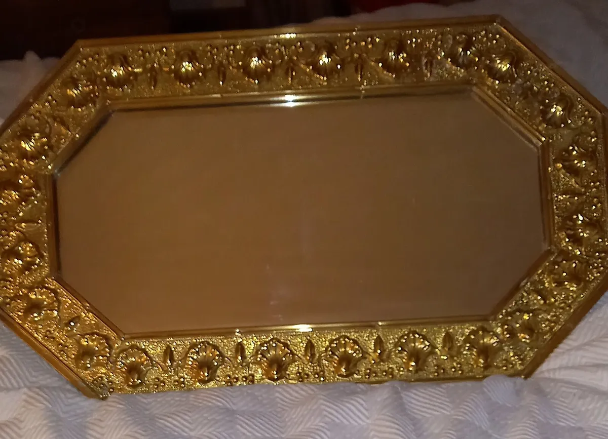 Vintage brass framed mirror - Image 2