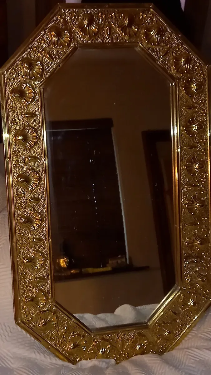 Vintage brass framed mirror - Image 3